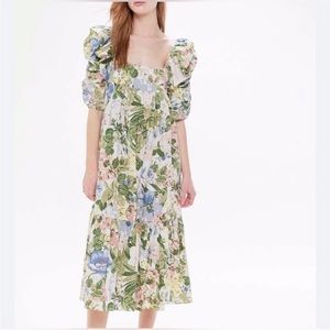 Urban outfitters puff sleeve floral midi off the market